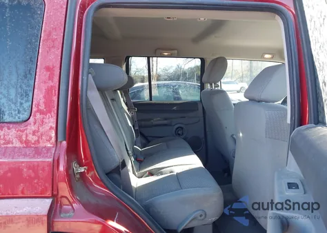 2006 Jeep Commander from USA, damaged, VIN 1J8HG48N26C231424